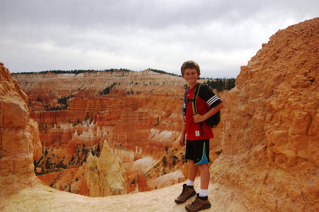 Picture of hiking the hoodoos in Bryce Canyon National Park